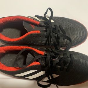Adidas youth futsal shoes